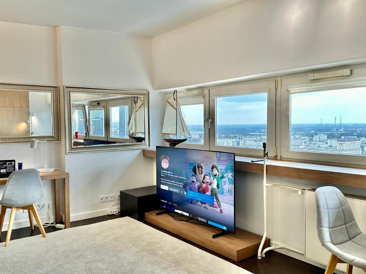Top Metro X2 Fast Wifi 400 Mbs 70'Tv Netflix Hbo Max Appletv+ Disney+ Warszawa Exteriör bild