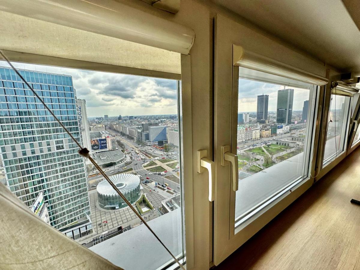 Top Metro X2 Fast Wifi 400 Mbs 70'Tv Netflix Hbo Max Appletv+ Disney+ Warszawa Exteriör bild